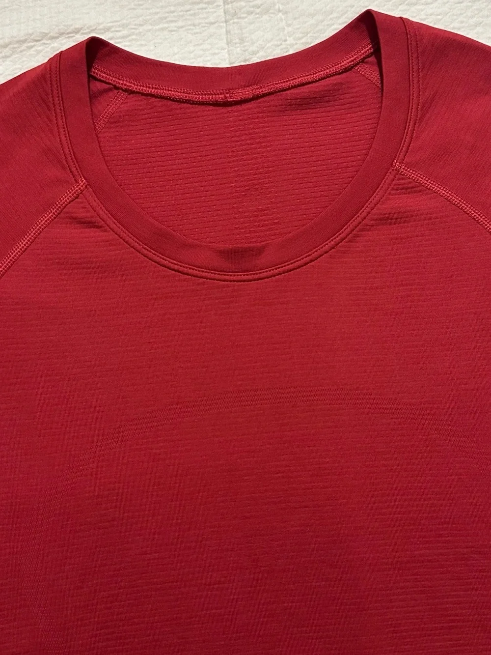 Lululemon Swiftly Tech Long Sleeve Shirt 2.0 *Race Length in Red SZ 10